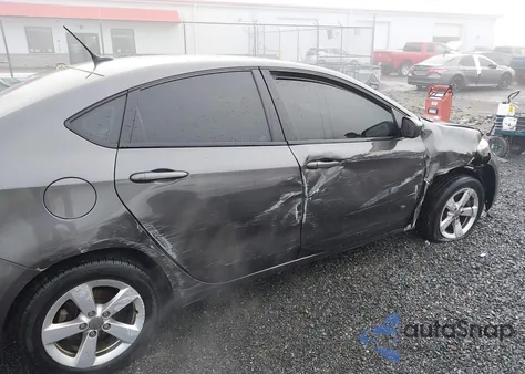 2015 Dodge Dart Sxt z USA, uszkodzony, nr VIN 1C3CDFBB4FD227443